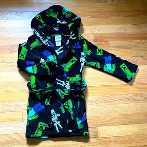 Minecraft soft robe Childrens Size Small (6)